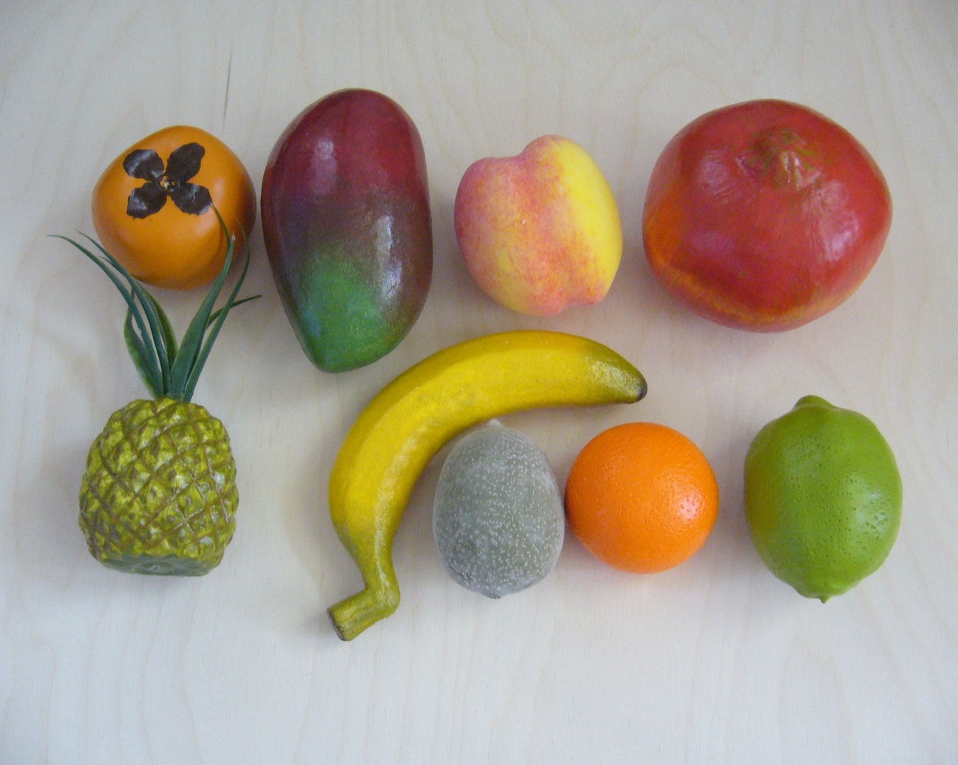 Набор тропических фруктов